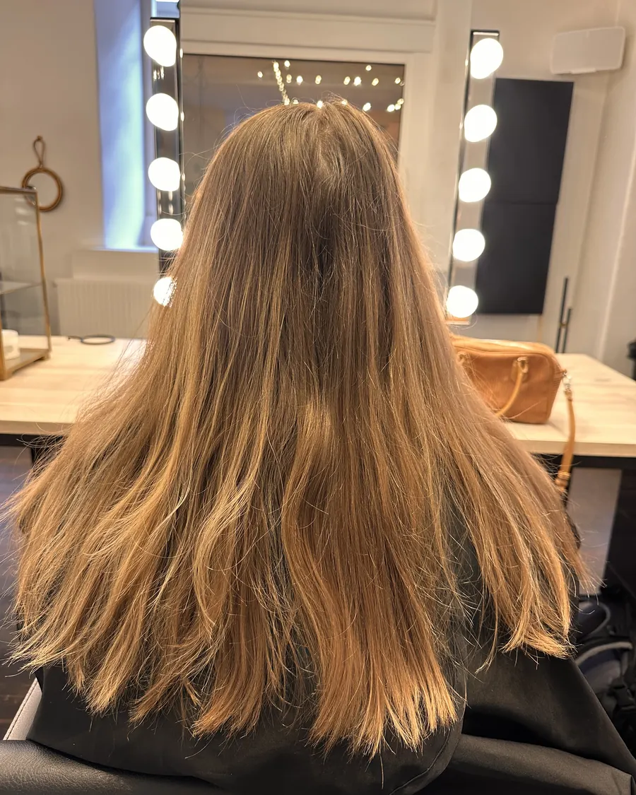 Före: brassigt hår med utväxt